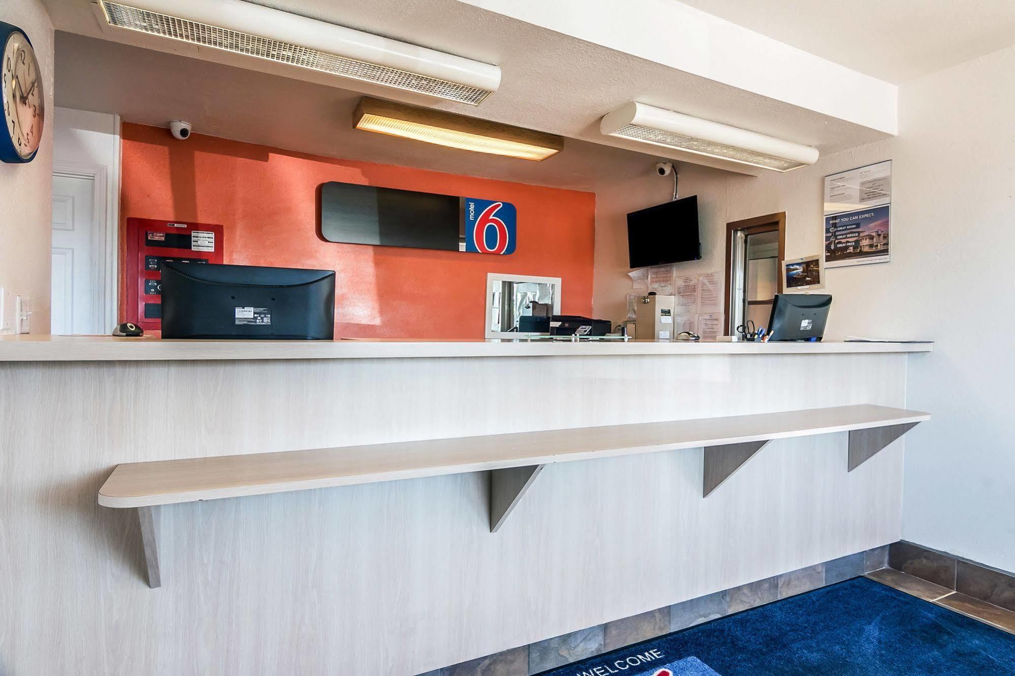 Motel 6-Janesville, WI Eksteriør bilde